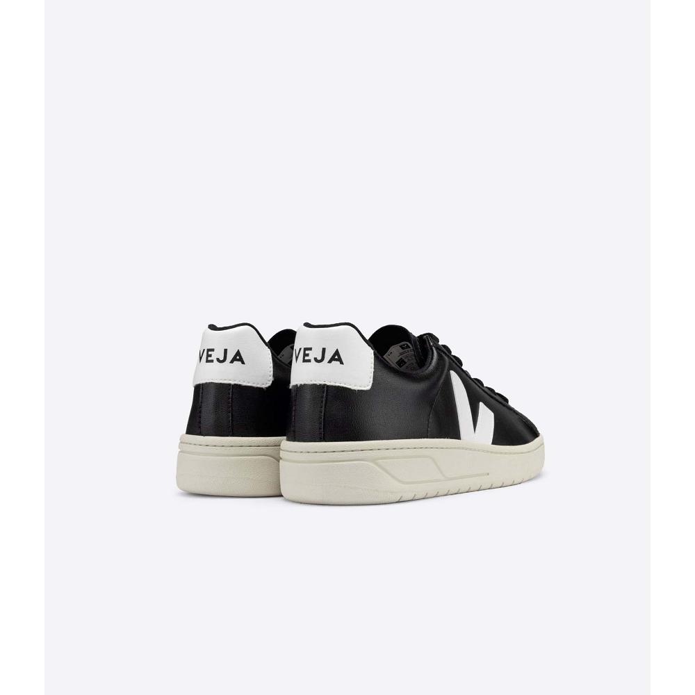 Veja URCA CWL Women's Sneakers Black/White | NZ 627PJJ